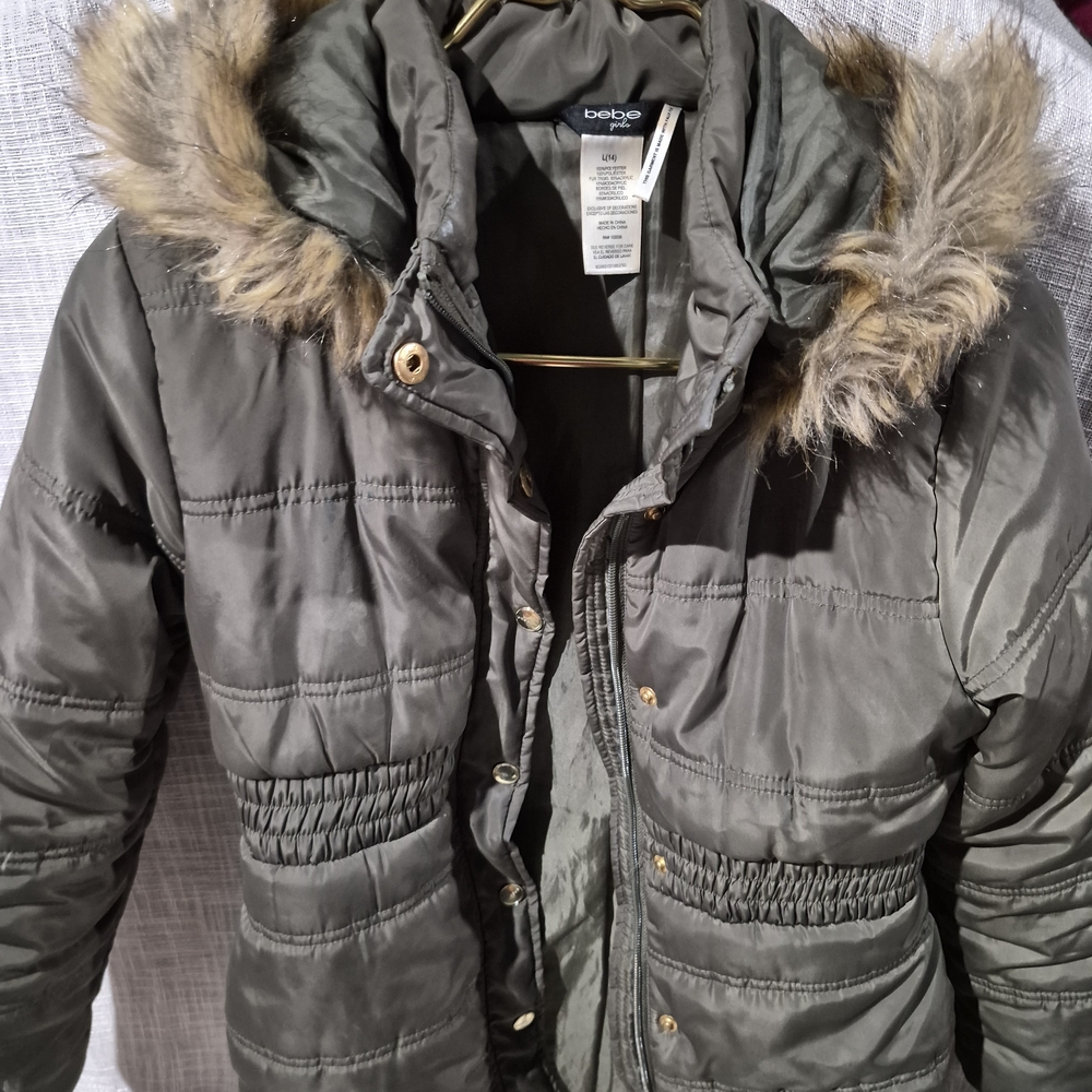 bebe Girls Olive Green Puffer Jacket with Faux Fur Trim